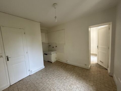   Appartement 2 pices 23 m au rdc d'une petite coproprit Appartement - 2 pice(s) - 23 m