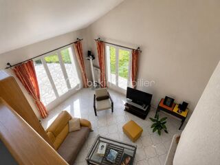  Maison à vendre 8 pièces 194 m²