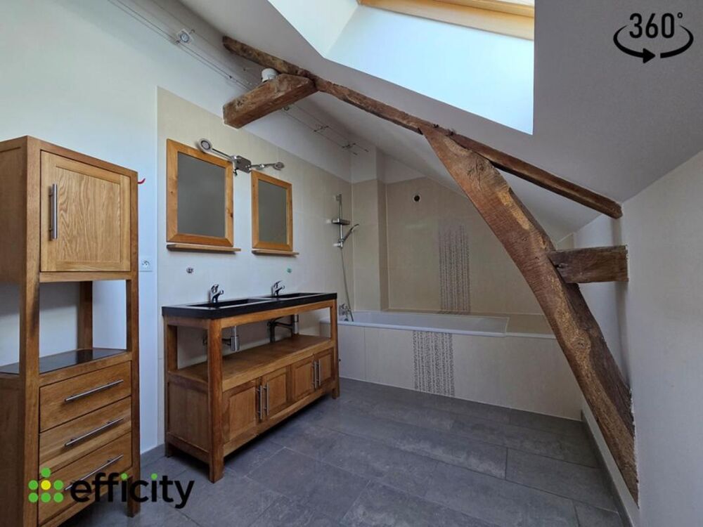 à vendre  Maison La Chapelle-des-Fougeretz (35520)