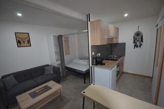  Immeuble à vendre 6 pièces 170 m²