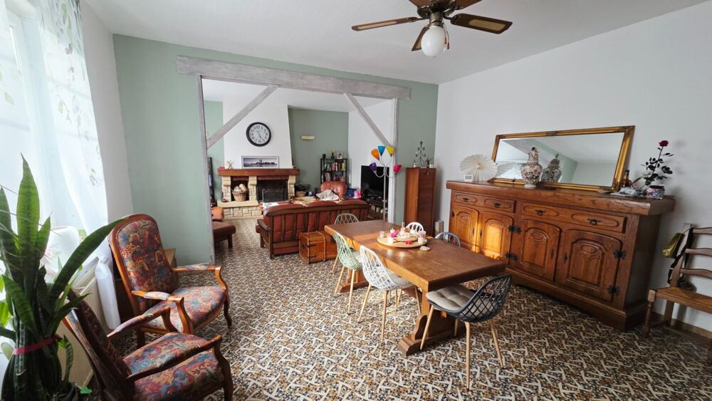 Vente Maison Maison 8 pièces / 212 m² / 249 900 EUR / BEAURAINS Beaurains