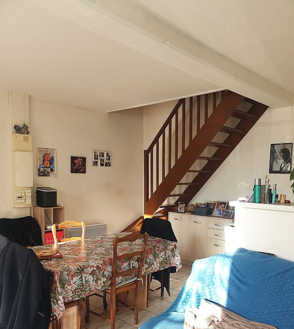 Vente Appartement Appartement 85 m² à vendre 3 pièces BURIE (17) Burie
