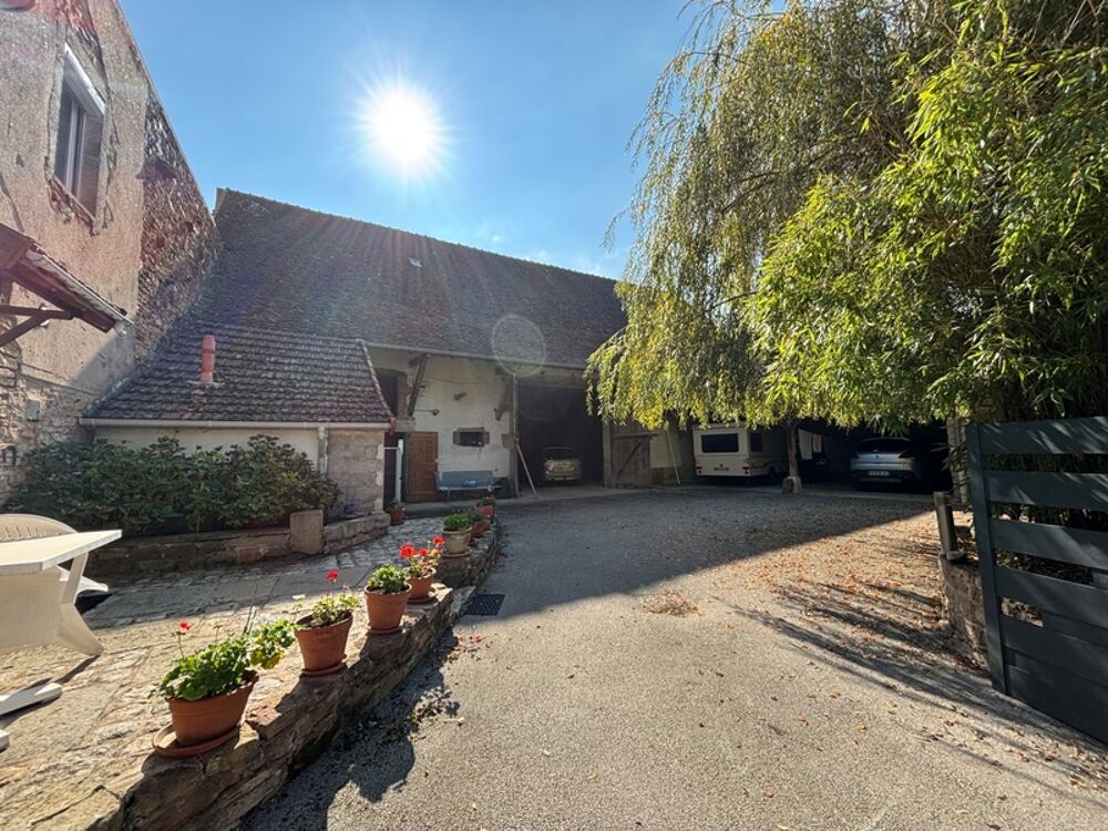 Maison à vendre 6 pièces - 200m2 - Grange - Terrain 960m² - NANTON