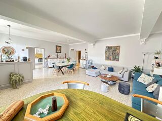  Propriété/château à vendre 7 pièces 268 m²