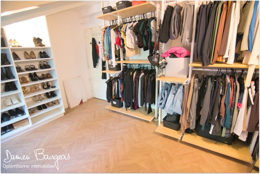 Location Appartement Superbe appartement T3 meublé – 65 m² – Dernier étage – Prestations haut de gamme Sergy