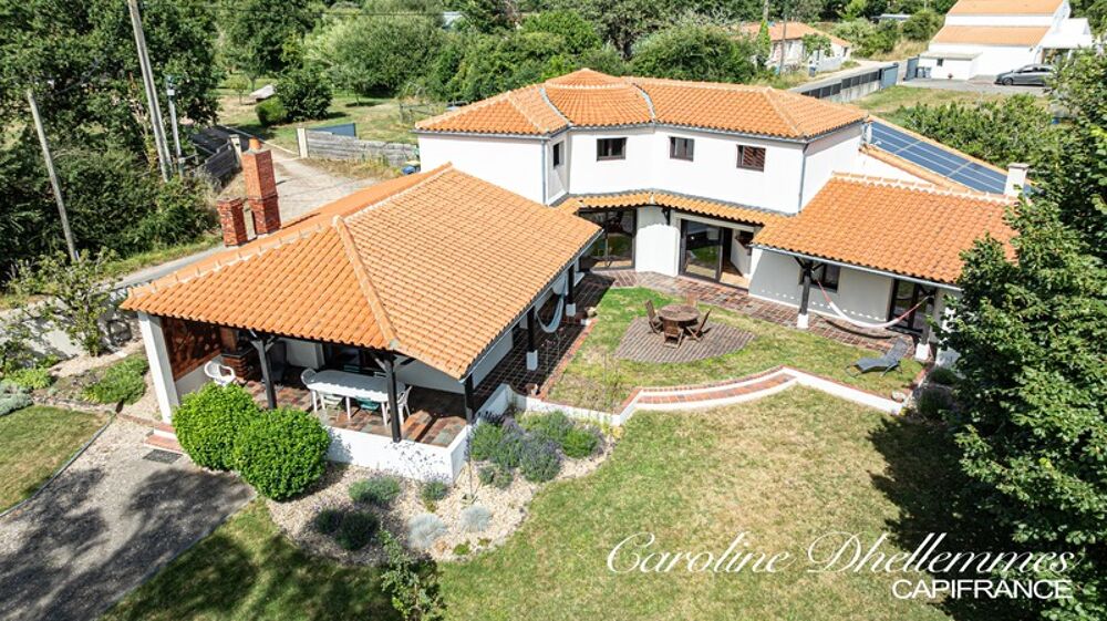 Vente Maison Rare aux Sables : propriété avec 3 000 m² de parc et dépendance indépendante de 65 m² Les sables d olonne