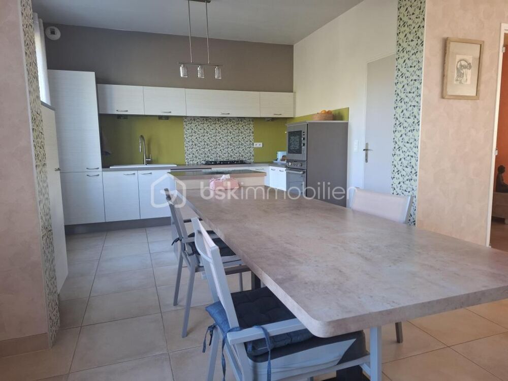 Maison de campagne rénovée  237 m²  DPE A  2 espaces de vie indépendants