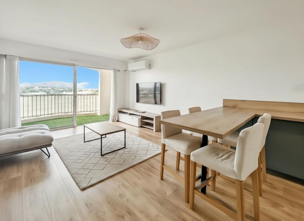 Appartement 2 pièces de 46 m² avec terrasse, parking et cave, Résidence de standing
