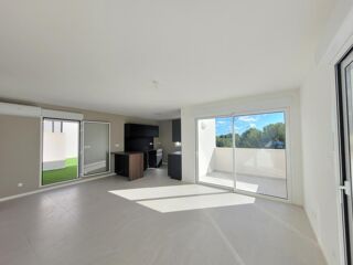  Appartement � vendre 4 pi�ces 75 m�