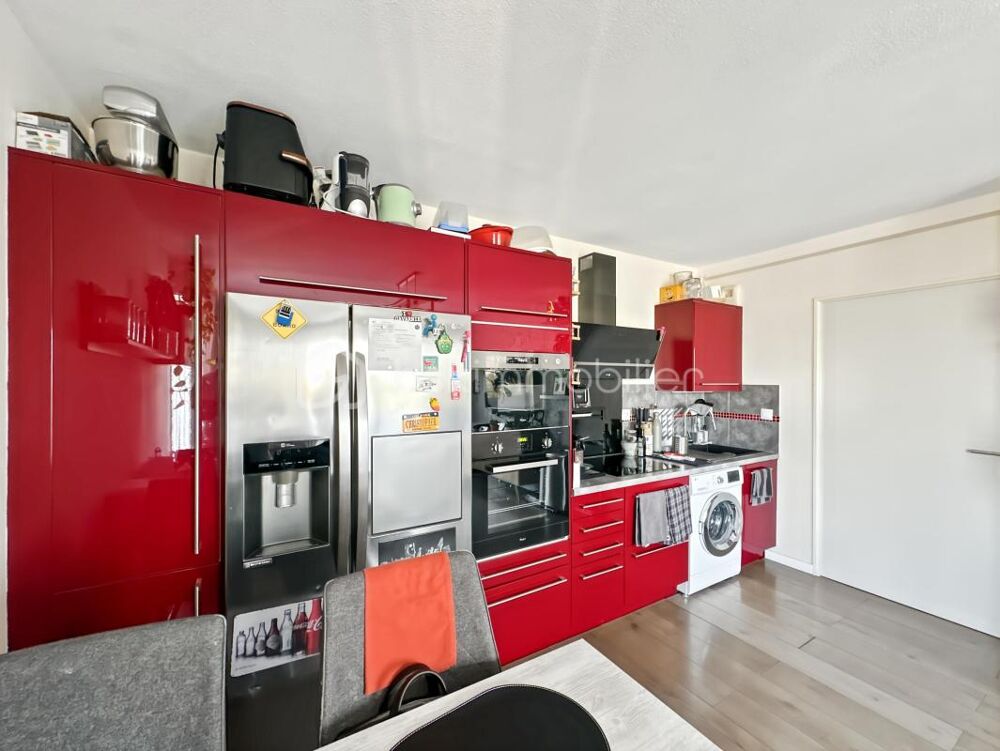 Superbe appartement avec balcon et parking