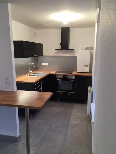   Appartement de 45m2 � louer sur St Louis Appartement - 2 pi�ce(s) - 45 m�