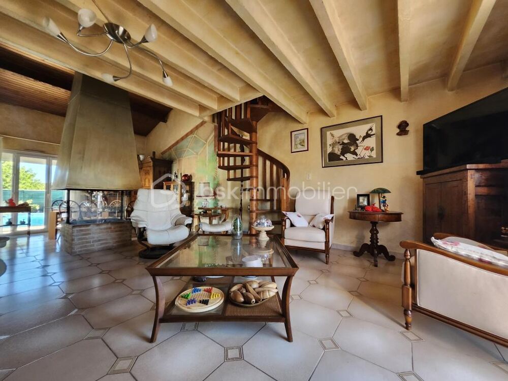 Vente Maison Maison spacieuse avec piscine au cœur d'un quartier pavillonnaire paisible de L'Union L union