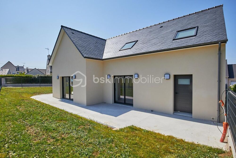 SAINT-QUAY-PORTRIEUX  Maison contemporaine de 147 m² avec vie de plain-pied, 4 chambres et garage, à seulement 1,5 km de la mer