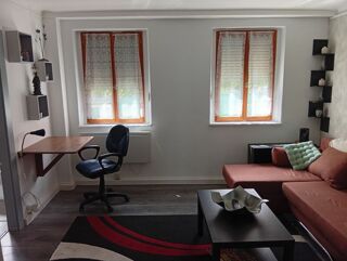  Appartement à louer 3 pièces 80 m²