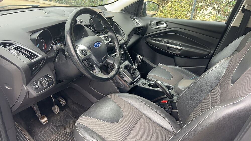 Kuga 1.5 EcoBoost 150 4X2 Titanium 2016 occasion 38200 Luzinay