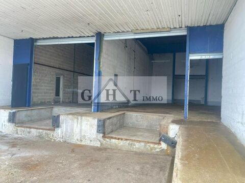 ENTREPOT DE 2 500 M² A LOUER A MEAUX 12000 77100 Meaux