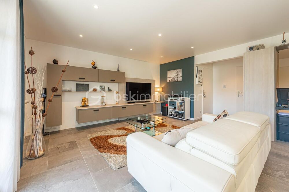 Vente Appartement ANNECY – CRAN-GEVRIER – BEL APPARTEMENT T3 ENTIÈREMENT RÉNOVÉ, CAVE ET GARAGE Cran gevrier