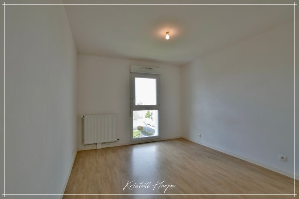 Vente Appartement Dpt Loire Atlantique (44), à vendre REZE appartement T2 de 47m², dernier étage avec balcon et stationnement Reze