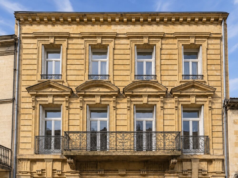Vente Appartement BERGERAC CENTRE – Superbe appartement de standing de 110 m² - Type 4 - avec balcon Bergerac
