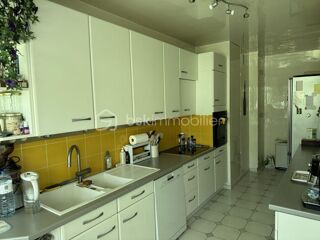  Appartement à vendre 6 pièces 217 m²
