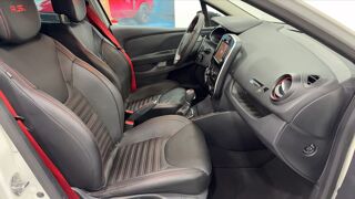 Clio IV 1.6 Turbo 220 EDC6 RS Trophy - Automatique 2016 occasion 54500 Vandoeuvre Les Nancy