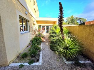  Immeuble  vendre 8 pices 261 m