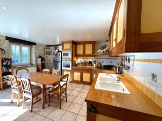  Maison  vendre 13 pices 345 m