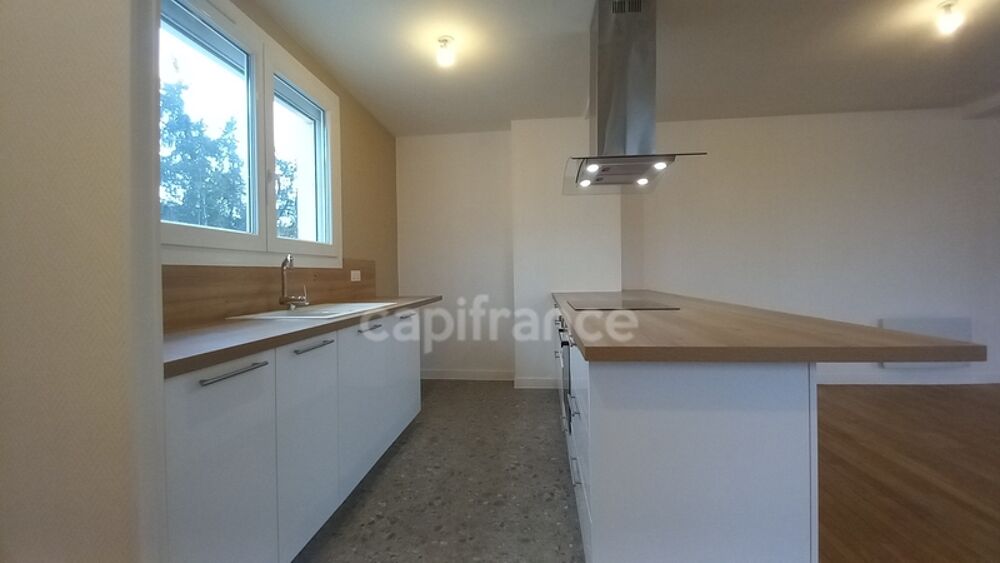 Vente Appartement Dpt Vienne (86), à vendre POITIERS appartement T3 de 100 m² + garage + parking Poitiers
