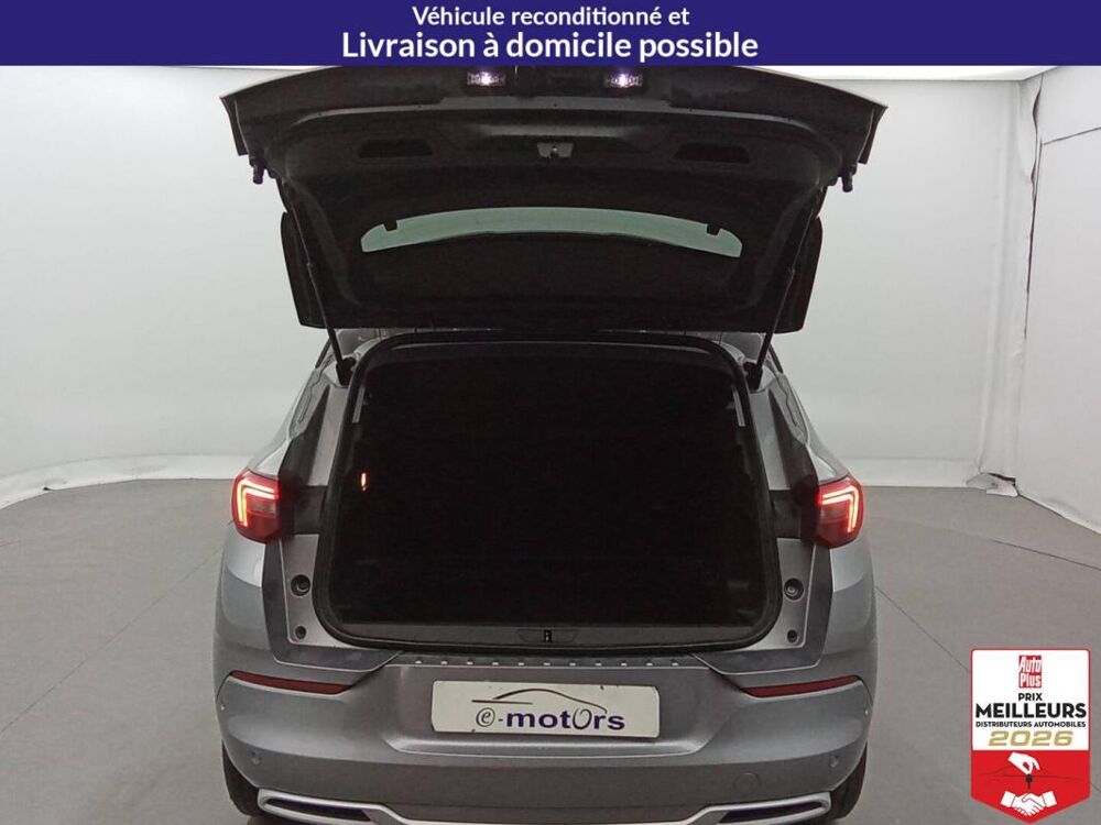 Grandland Diesel 130 BVA Elegance 2023 occasion 10150 Lavau