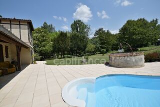  Maison à vendre 6 pièces 217 m²