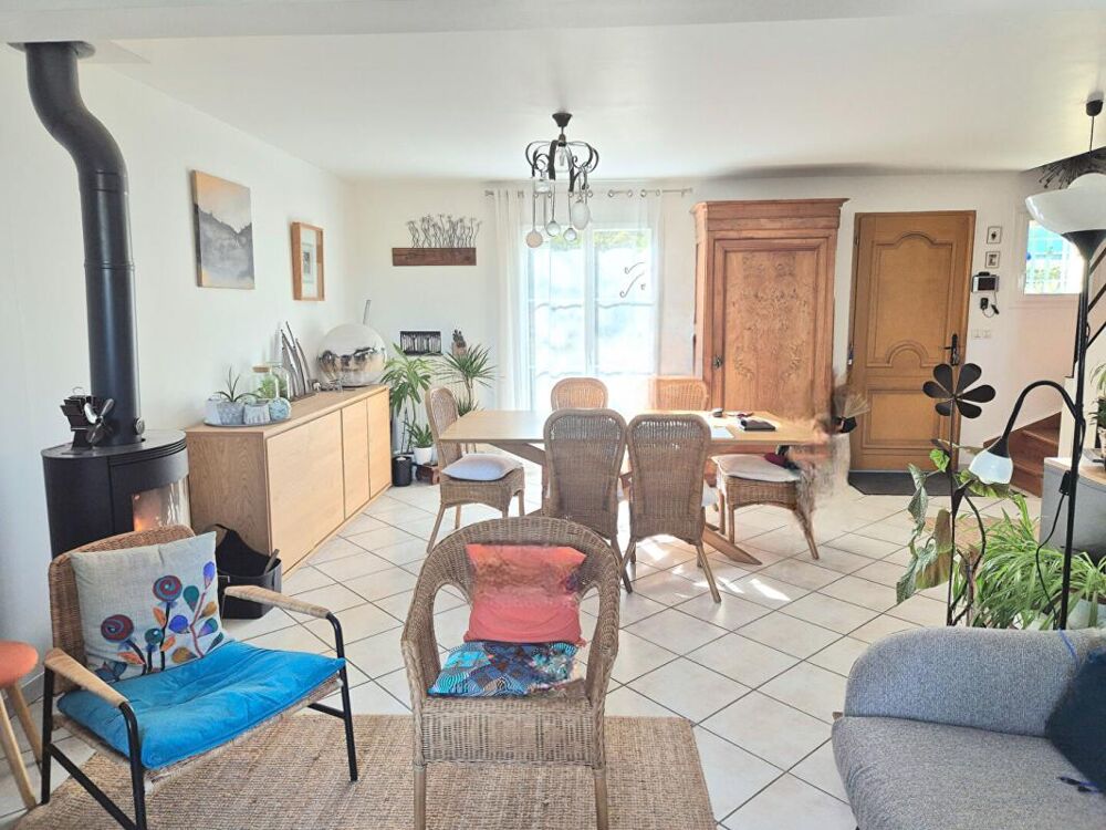 Maison Vaureal village 6 pièce(s) 126 m2