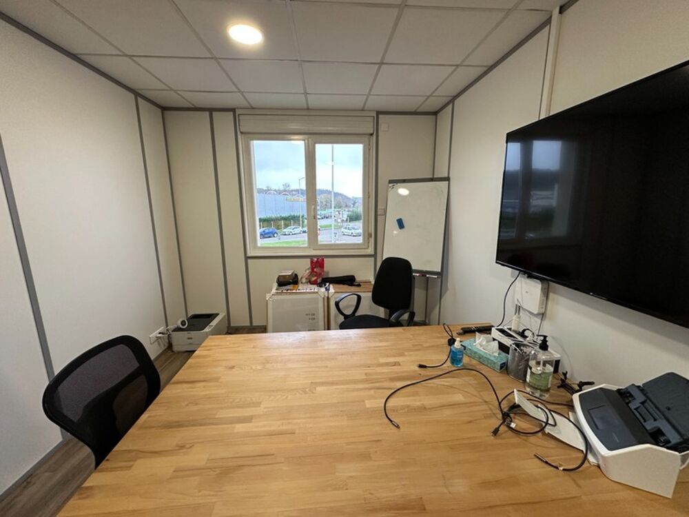   bureaux à louer CHASSE SUR RHONE (38), bureaux de 12m² à louer dans centre médical avec du stationnement et une très belle visib Chasse sur rhone