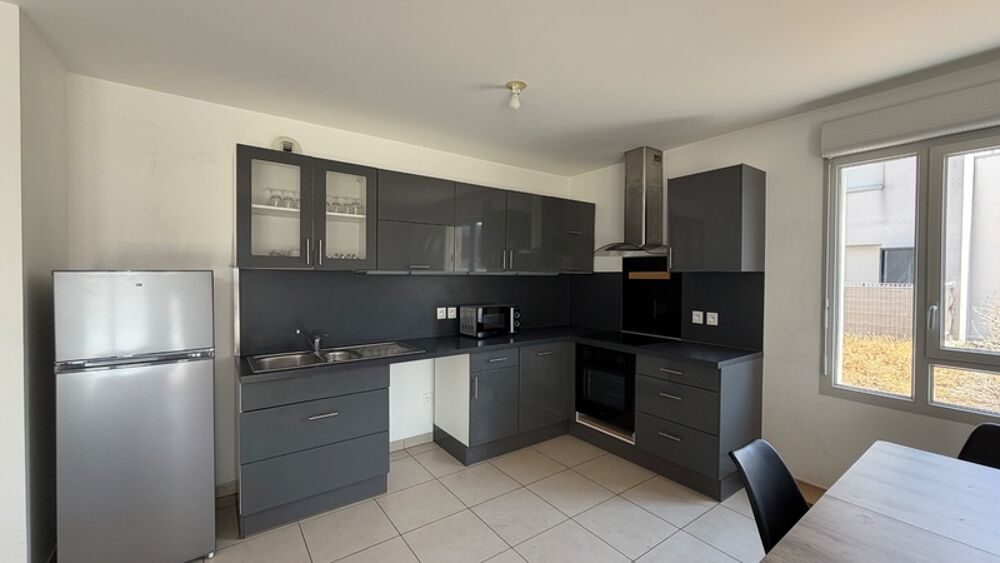 Bordeaux Ginko  Appartement T3 meublé avec balcon et parking