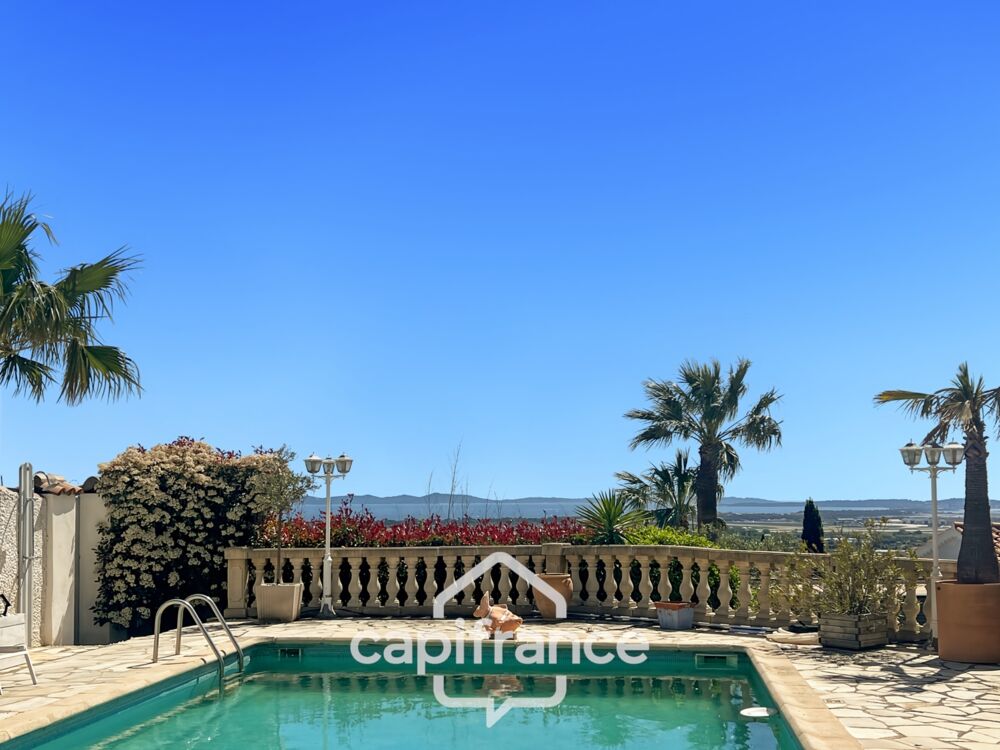 Vente Villa Maison à vendre 8 pièces HYERES (83)- Vue mer panoramique Exceptionnel - Double garage - Ascenseur Hyeres