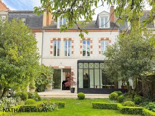  Maison � vendre 9 pi�ces 220 m�
