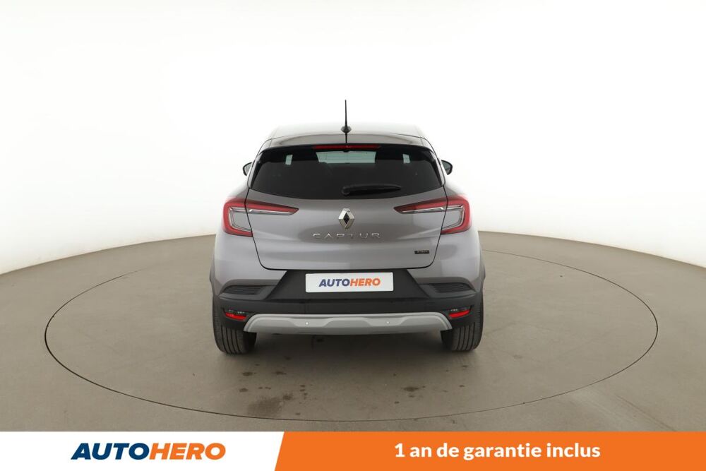 Captur 1.6 E-Tech Full Hybrid Evolution 145 ch 2023 occasion 92130 Issy-les-Moulineaux