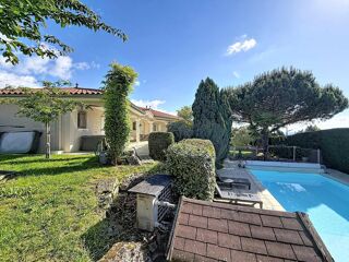  Villa à vendre 6 pièces 155 m²