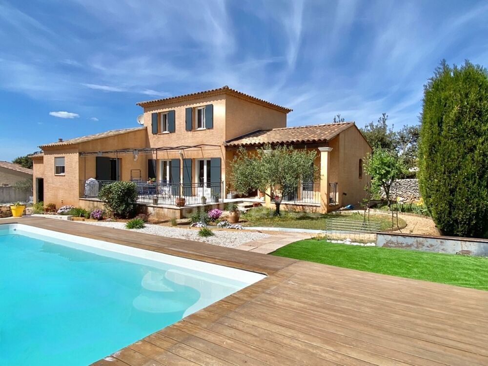 Vente Villa Maison à vendre 5 minutes d'Uzès : Villa lumineuse T5 116 m2 avec piscine, garage, terrain 1200m2 Uzes