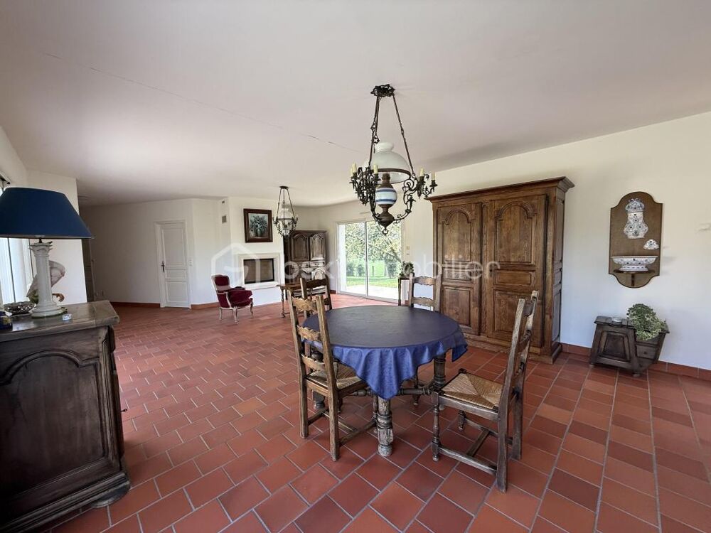 Vente Maison Maison familiale de 135 m² – Plein pied – Sous-sol complet – Terrain de 3 000 m² – DPE C Le mans