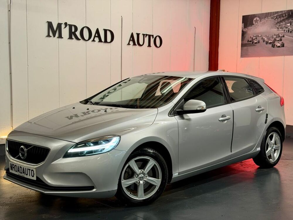 V40 2.0 T2 122ch 2018 occasion 59700 Marcq-en-Barœul
