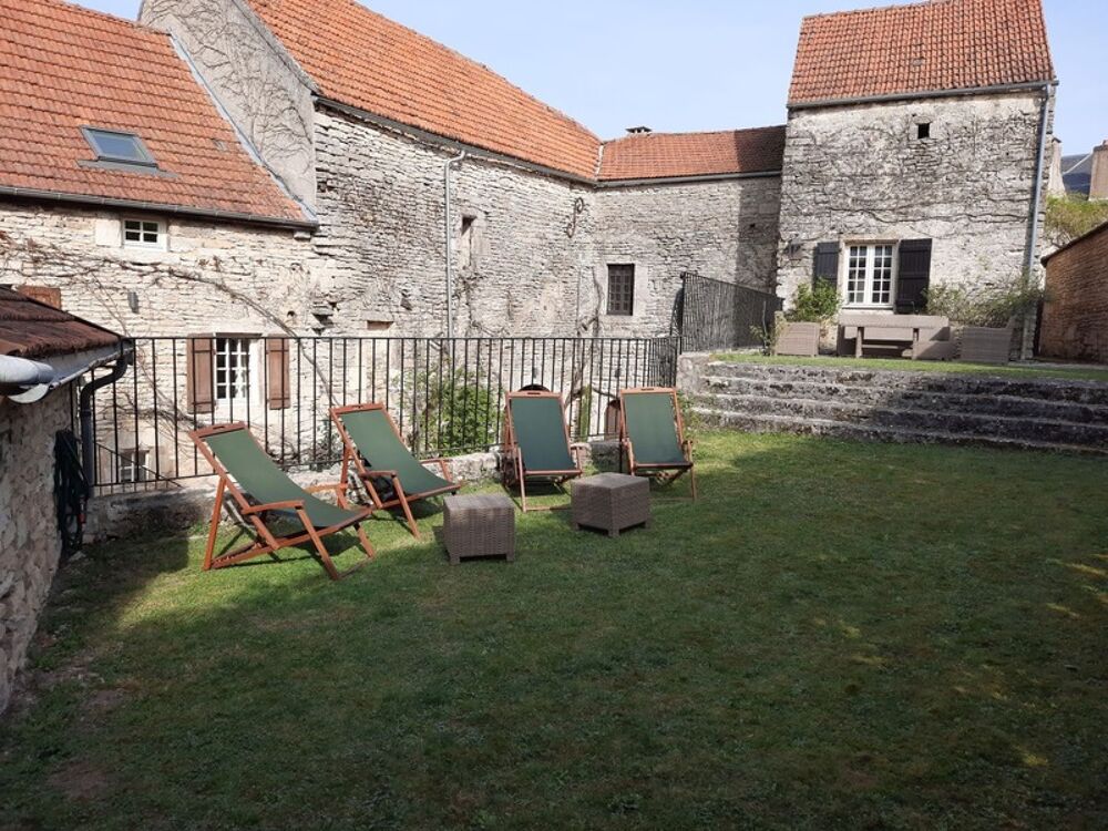 Propriété à vendre 10 pièces, Flavigny-sur-Ozerain (21)