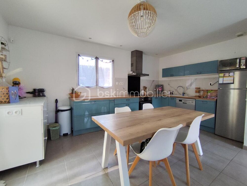 Maison de plain pied de 79 m2, 4 pièces