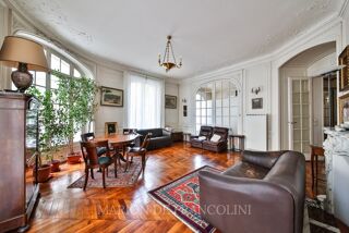  Appartement à vendre 6 pièces 196 m²