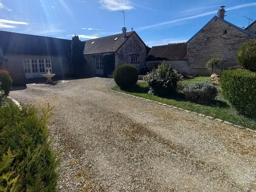 Vente Maison Maison de charme à vendre 6 pièces à SAINT VINNEMER (89) et son terrain de 700m² Saint vinnemer