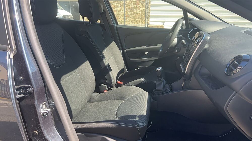 Clio 0.9 TCE 75.0 Generation 2019 occasion 35500 Vitre