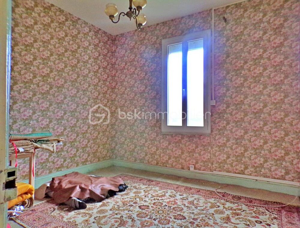 ? UNE MAISON AVEC JARDIN ET 2 CHAMBRES POUR MOINS DE 50 000 € !