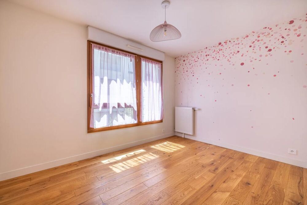 à vendre  Duplex/triplex Romainville (93230)