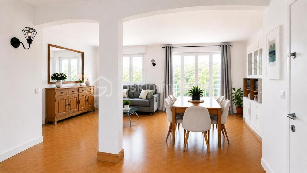 Appartement dans un écrin de verdure, deux balcons et 82 m² baignés de lumière