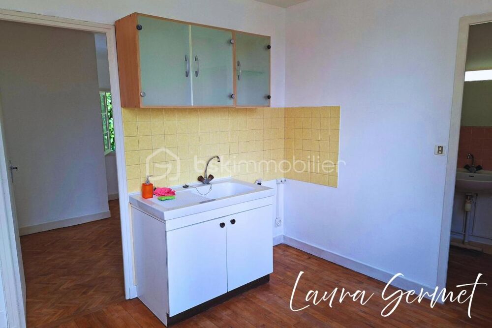 Location Appartement Studio dans petit immeuble calme Vatan