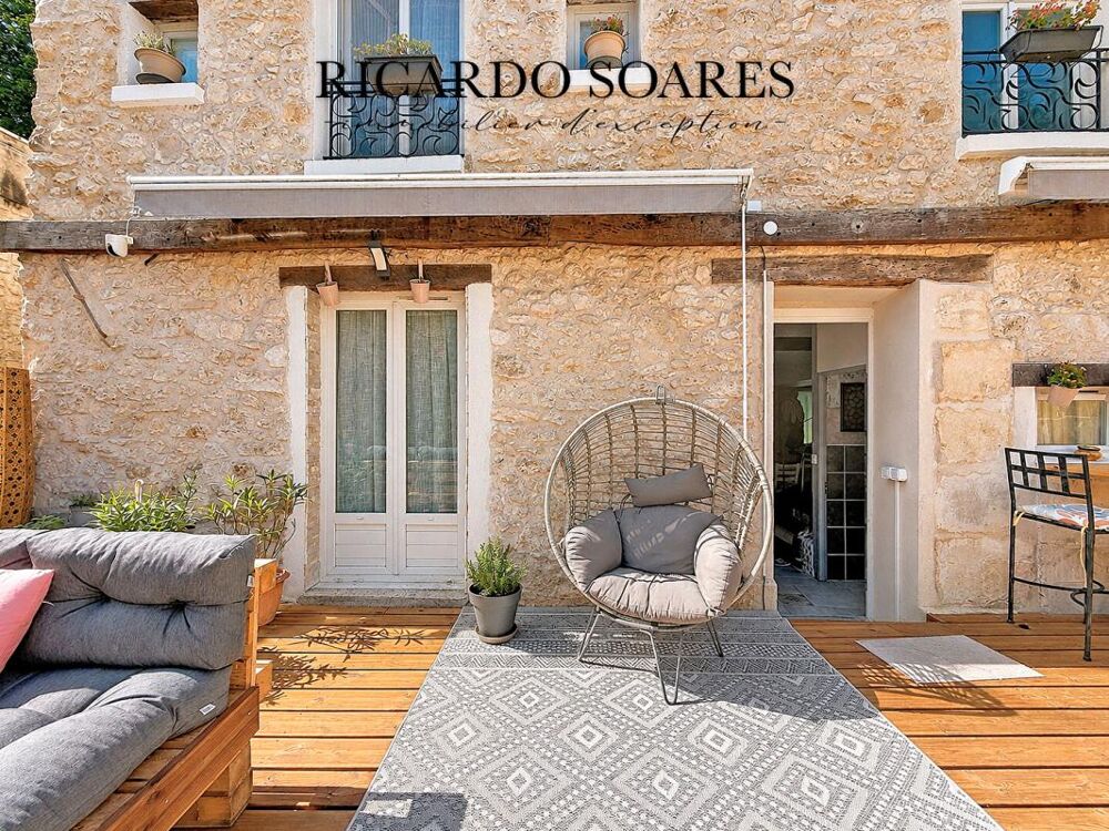 95500 LE THILLAY - DEMEURE DE CARACTÈRE DE 1820 / 206 m² au sol / CHARME & VOLUMES EXCEPTIONNELS / 4 ou 6 CHAMBRES